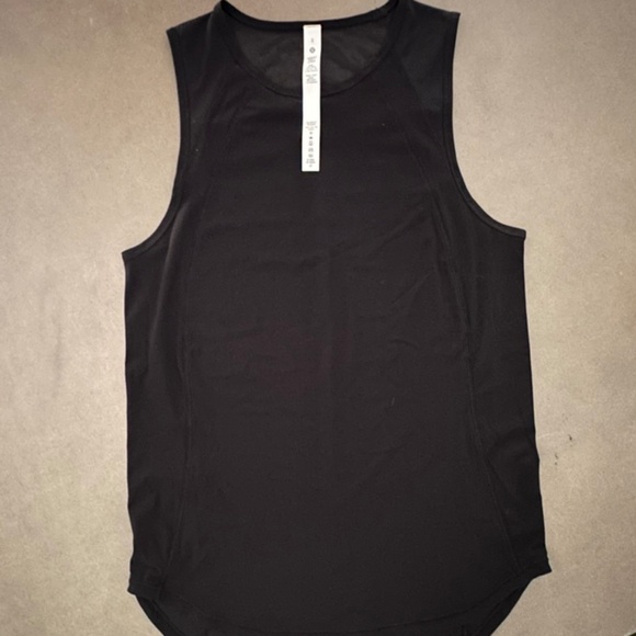 Lululemon Sculpt Tank with Back Vent - in excellent condition! - Picture 1 of 8